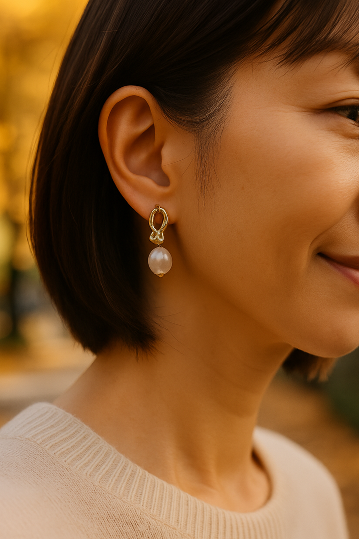ノット ゴールド&フレッシュウォーターパールピアス