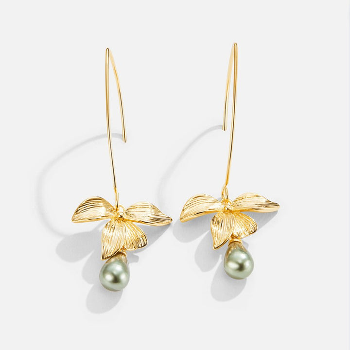 ジェイド&ペタルドロップピアス