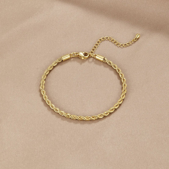 ツイステッドシックゴールドブレスレット