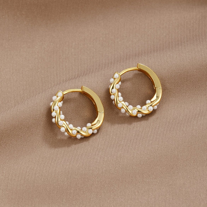 ヴェイル フープピアス