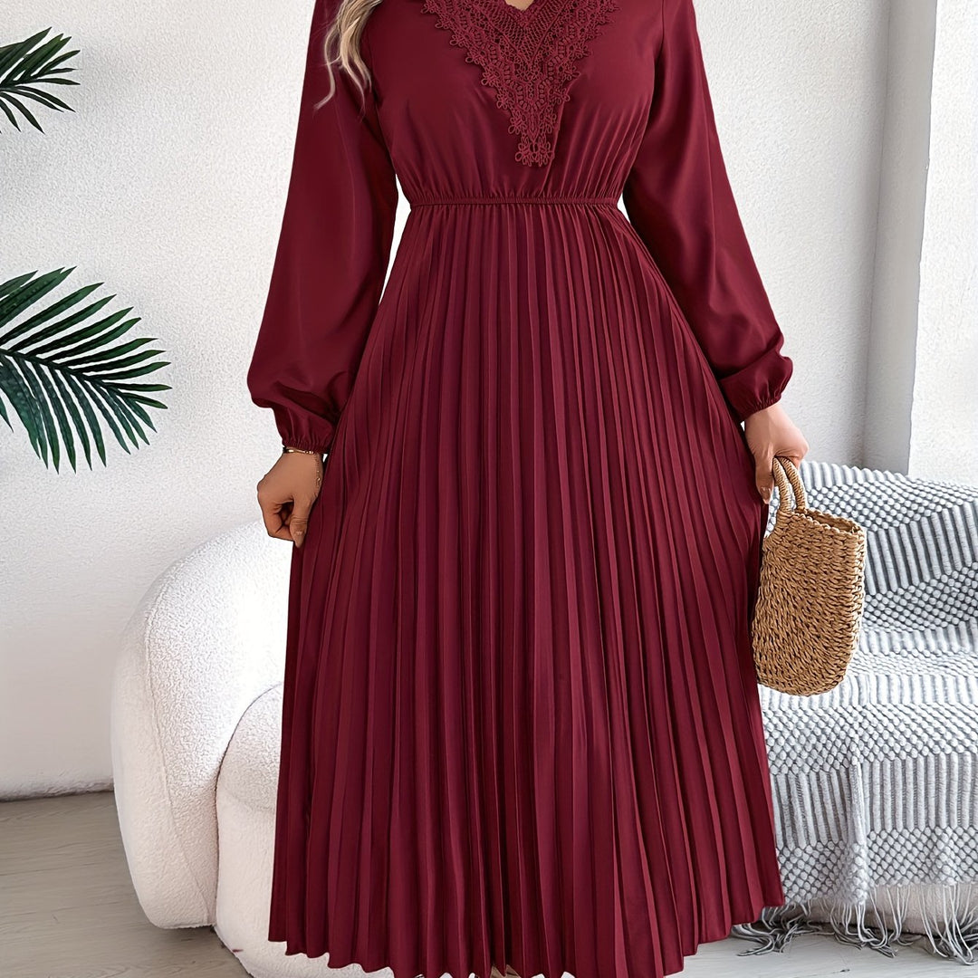 Rosalind Quinn | Lace V-Neck A-Line Dress