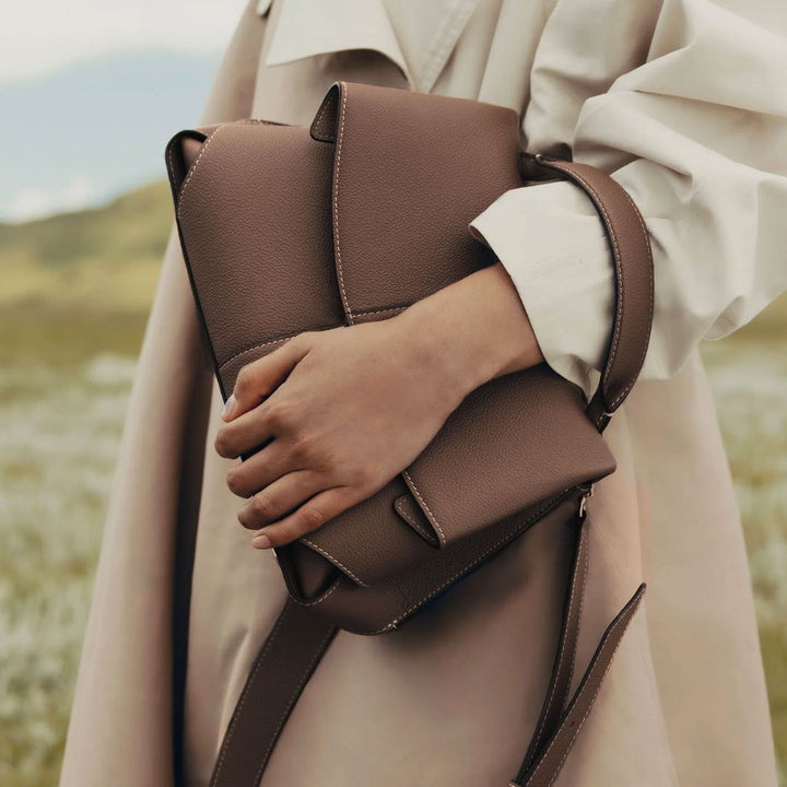 Sovereign Aura Handbag