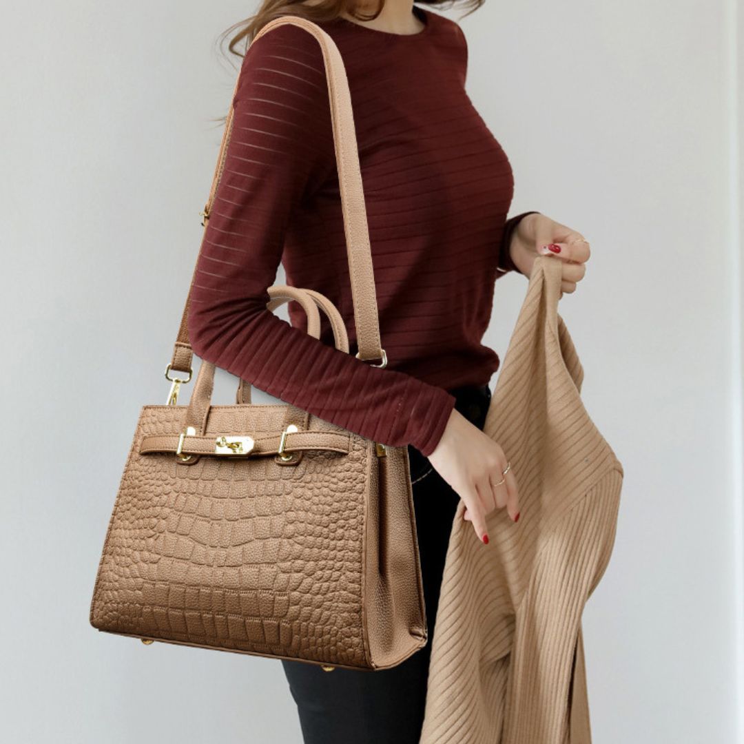 Légende Éternelle Handbag