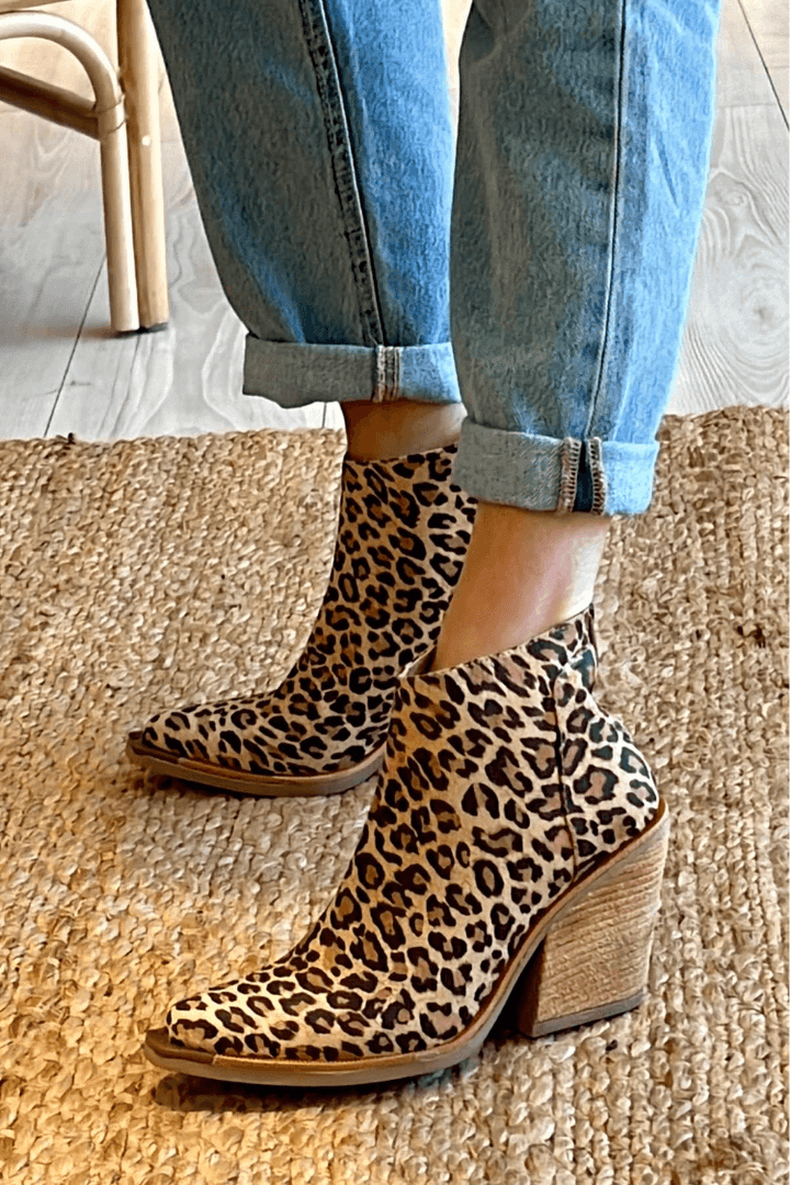 Audrey | Pointed Toe Cowboy Boot