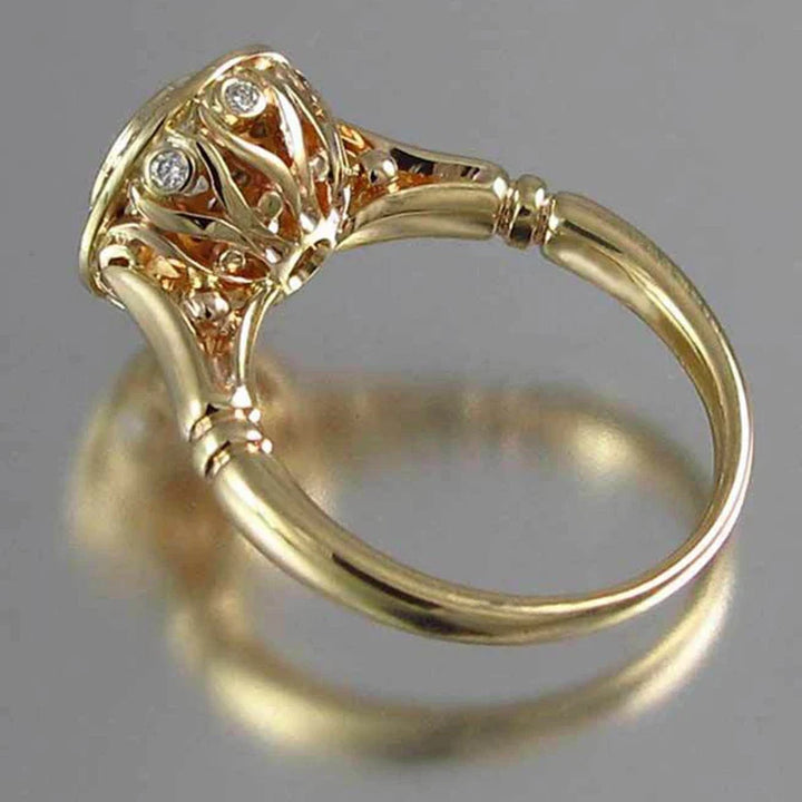 Angie - Timeless Sparkle Ring