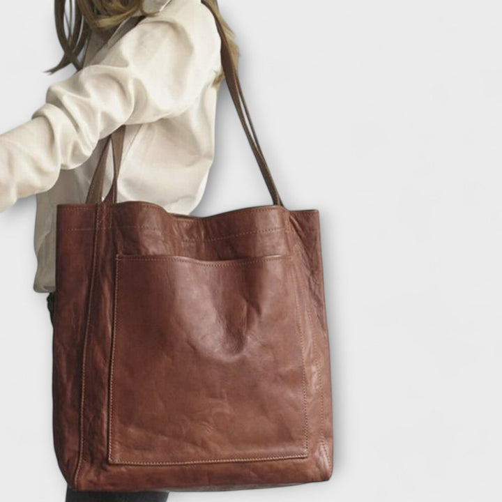 Grandmother Anna - Leather Bag