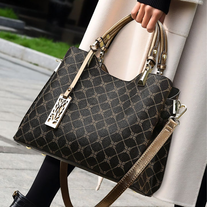 Éclat Secret Handbag