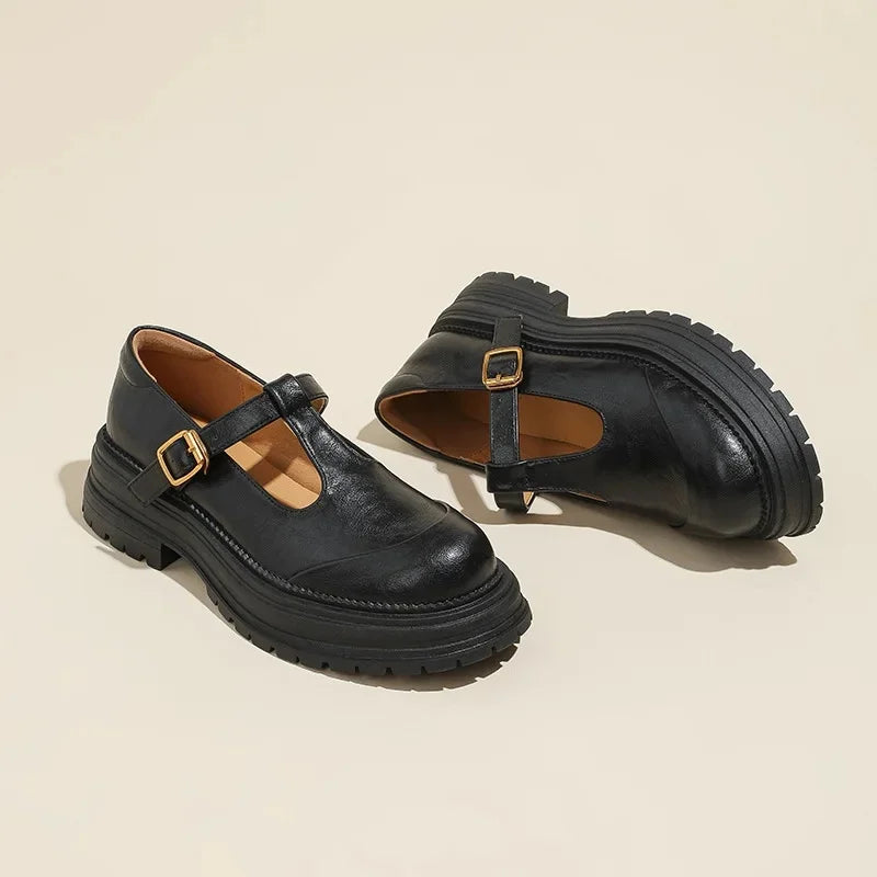 Mary Janes – Elegant Leather Shoe