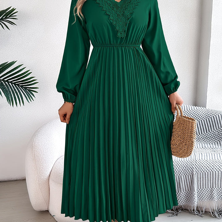 Rosalind Quinn | Lace V-Neck A-Line Dress